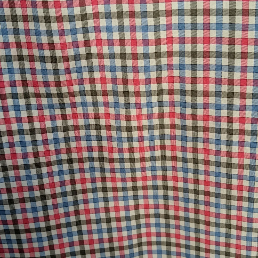 Rodd & Gunn, button down checked shirt. Size Medium
